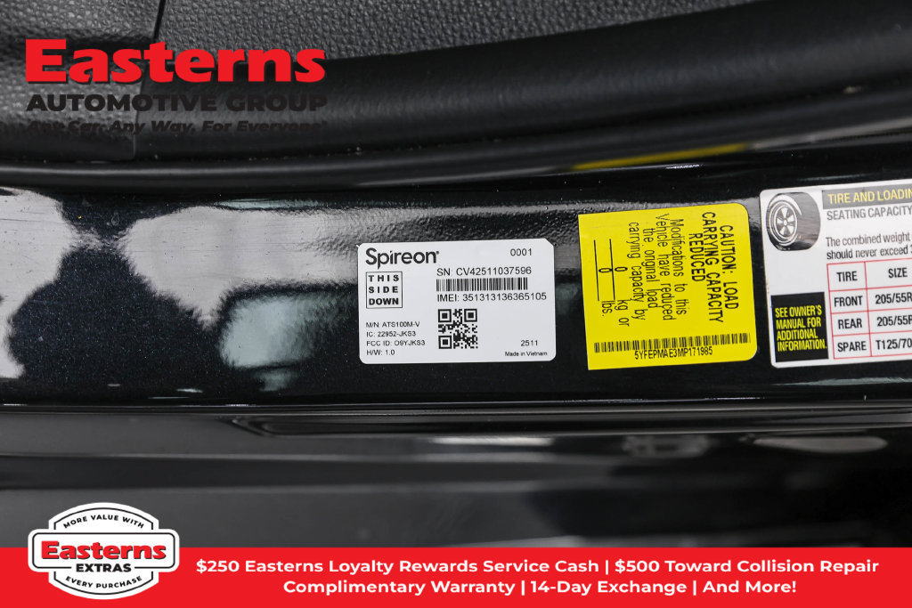 Used 2021 Toyota Corolla LE w/ Carpet Mat Package (TMS) FWD image 36
