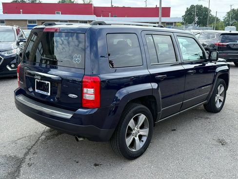 Used 2017 Jeep Patriot High Altitude AWD/4WD image 5
