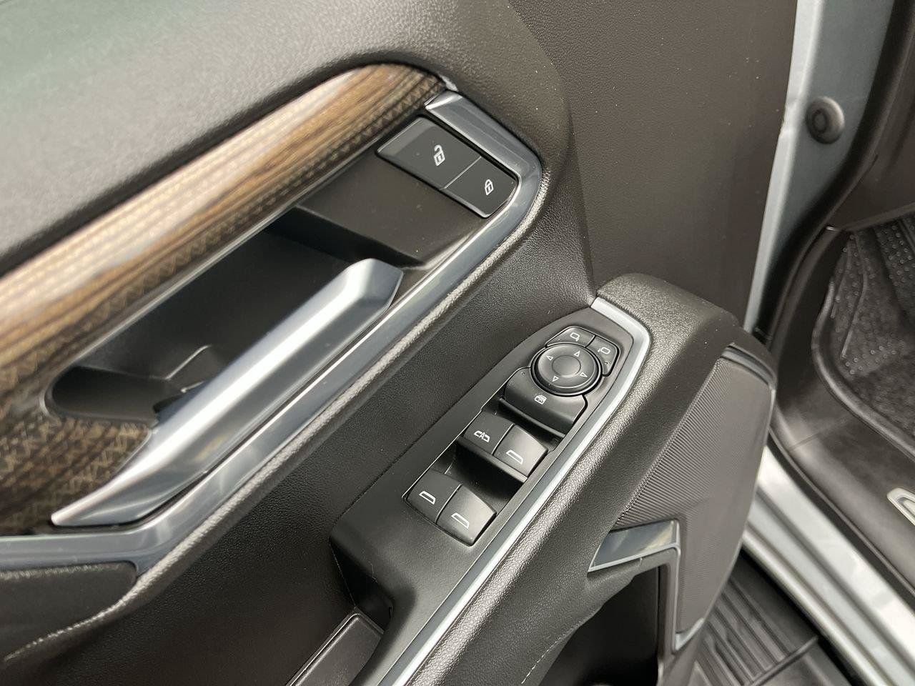 Certified 2023 Chevrolet Silverado 1500 LT AWD/4WD image 9