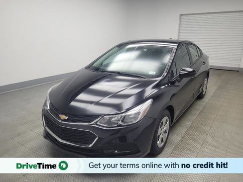 Used 2017 Chevrolet Cruze LS image 1
