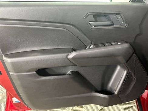 Used 2026 Chevrolet Colorado W/T w/ Advanced Trailering Package AWD/4WD image 12