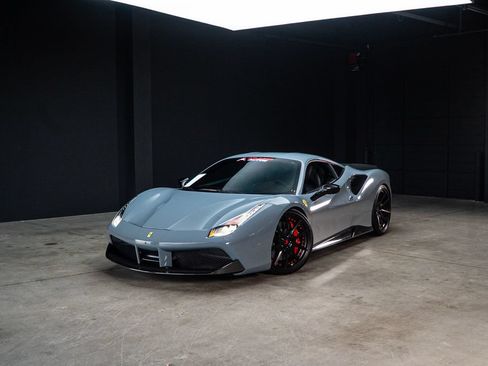 Used 2016 Ferrari 488 GTB RWD image 57