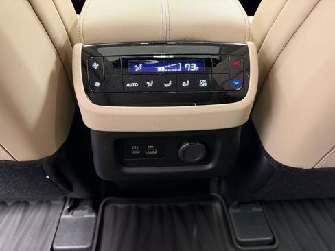 Used 2023 INFINITI QX60 Luxe w/ Cargo Package FWD image 37