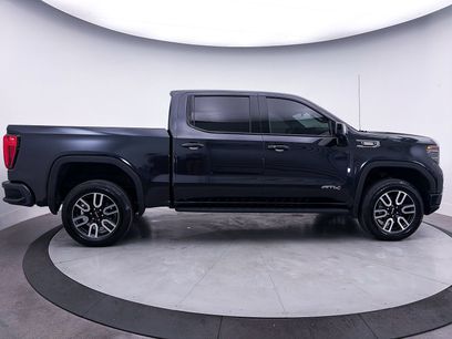 Used 2023 GMC Sierra 1500 AT4 w/ AT4 Premium Package