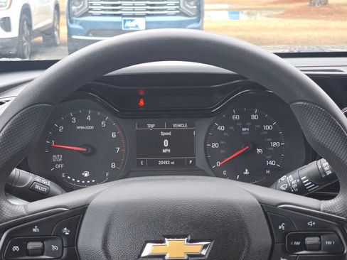 Used 2024 Chevrolet Trax LS image 15
