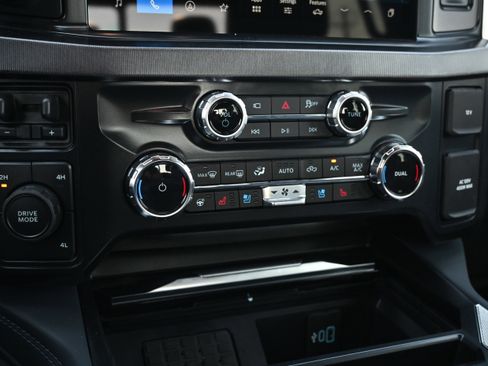 Used 2026 Ford F450 Platinum image 21