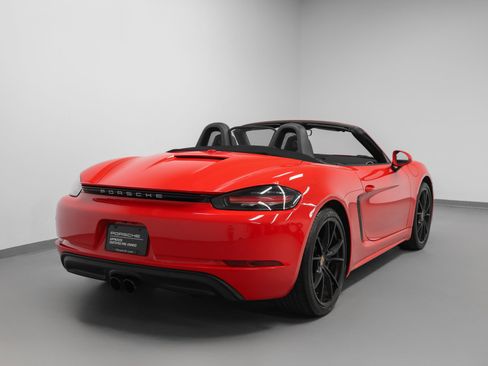 Certified 2019 Porsche 718 Boxster RWD image 14