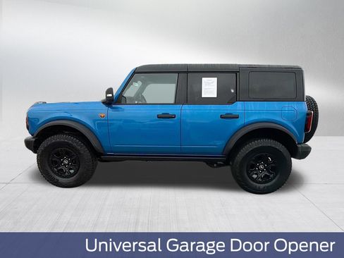 Used 2025 Ford Bronco Badlands AWD/4WD image 12
