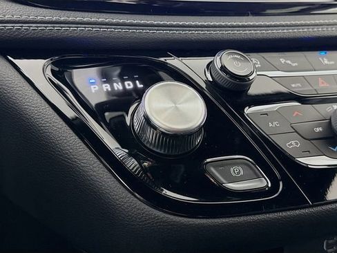 New 2026 Chrysler Pacifica Select image 16
