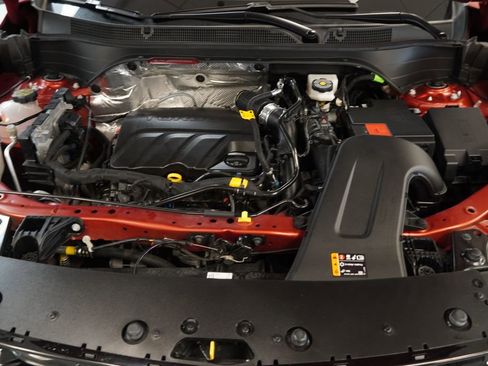 Used 2024 Chevrolet Trax RS w/ Driver Confidence Package image 37