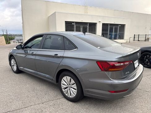 Used 2019 Volkswagen Jetta S w/ Driver Assistance Package FWD image 5