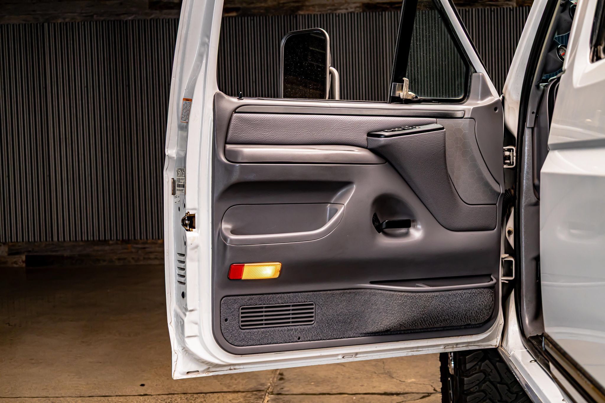 Used 1997 Ford F350 4x4 Crew Cab image 32