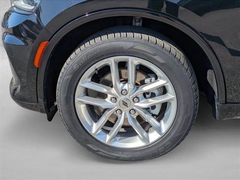 Used 2024 Dodge Durango GT image 25
