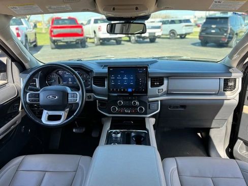 Certified 2024 Ford Expedition Max XLT AWD/4WD image 2