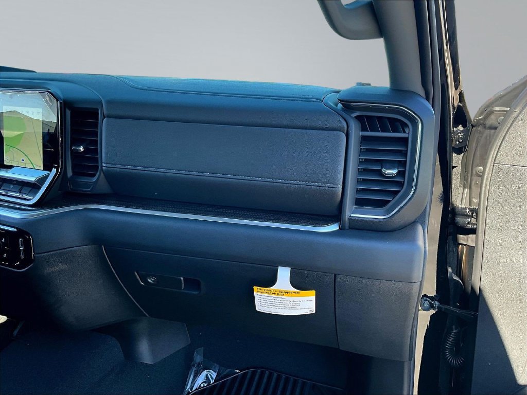 New 2026 Chevrolet Silverado 1500 RST w/ LPO, Dark Essentials Package AWD/4WD image 29