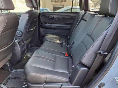 Certified 2022 Honda Pilot TrailSport image 16