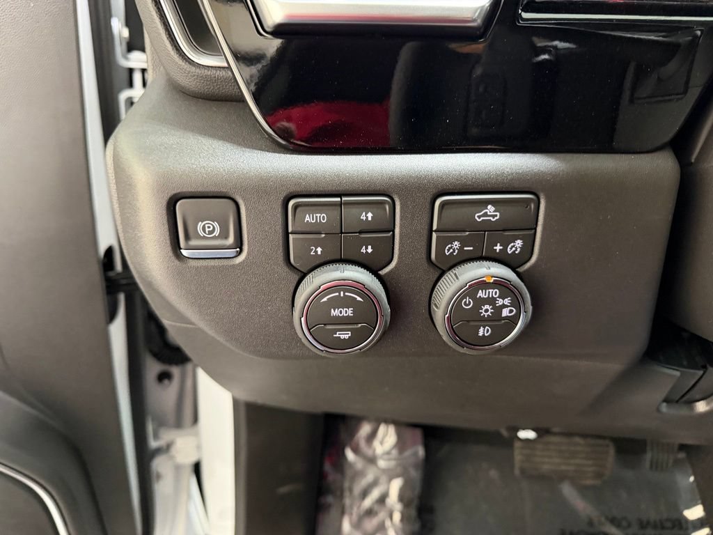 New 2026 Chevrolet Silverado 1500 RST w/ Z71 Off-Road Package AWD/4WD image 14
