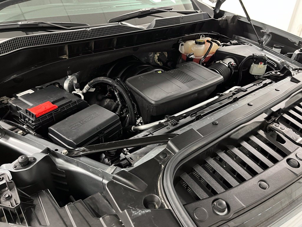 Used 2024 Chevrolet Silverado 1500 High Country w/ High Country Premium Package AWD/4WD image 64