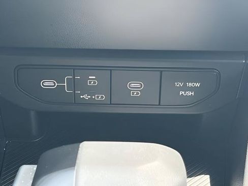Used 2025 Kia K4 FWD image 28