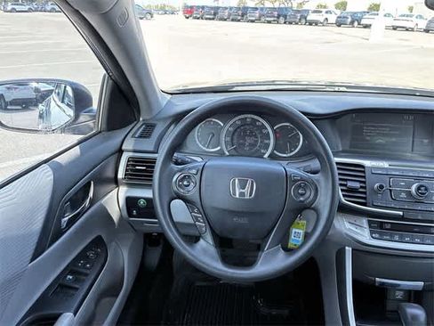 Used 2015 Honda Accord LX image 23