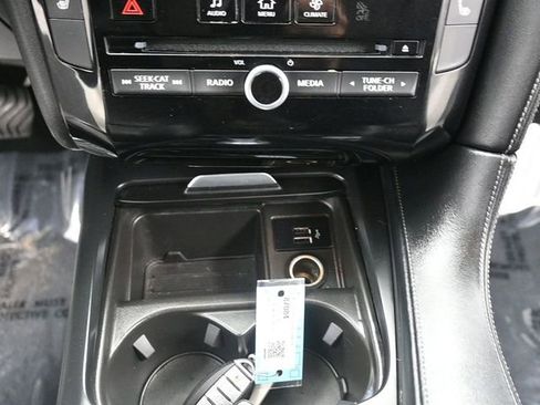 Used 2019 INFINITI QX50 Essential w/ Premium Heat Package image 17