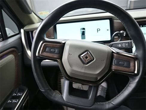Used 2022 Rivian R1T Launch Edition image 8