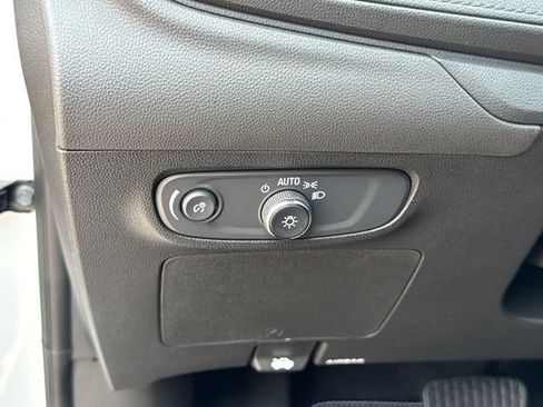 Used 2026 Buick Encore GX Avenir w/ Avenir Technology Package AWD/4WD image 34