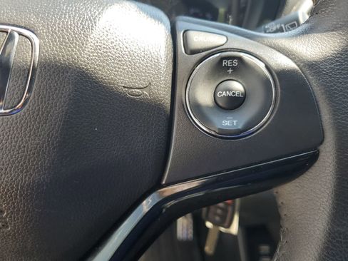 Used 2022 Honda HR-V Sport image 18
