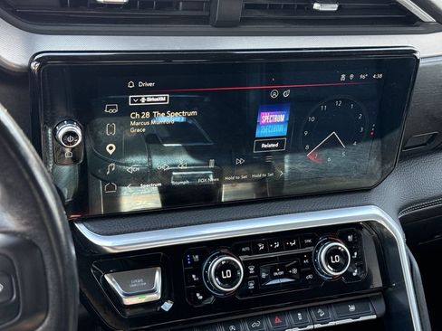 Used 2022 GMC Sierra 1500 Denali AWD/4WD image 17
