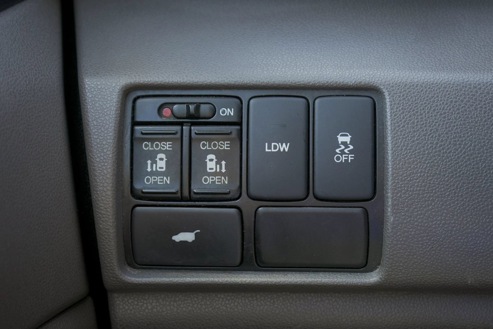 Used 2014 Honda Odyssey EX-L image 27