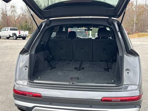 Used 2025 Audi Q7 3.0T Premium Plus image 13