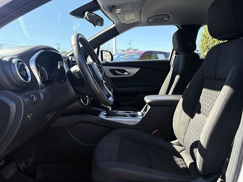 Used 2021 Chevrolet Blazer L image 8
