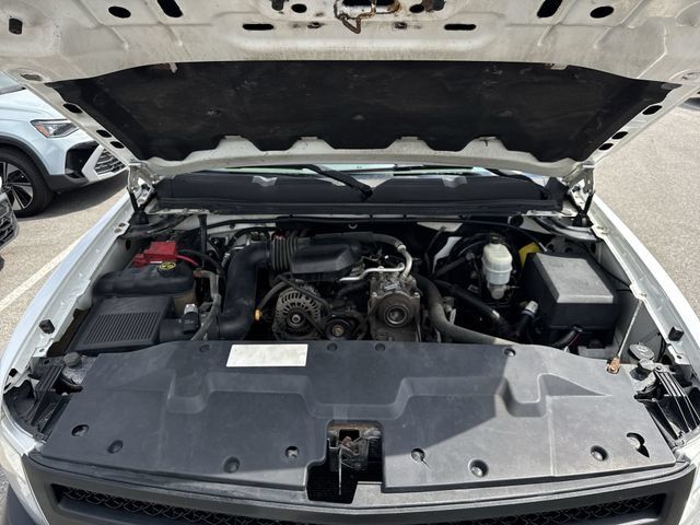 Used 2013 Chevrolet Silverado 1500 W/T RWD image 22