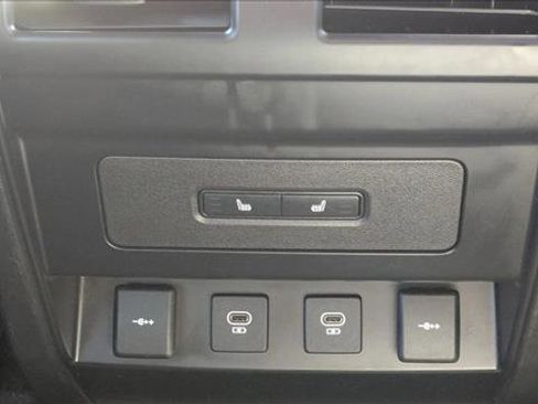 Used 2021 Land Rover Defender 90 X AWD/4WD image 27