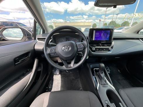 Used 2023 Toyota Corolla LE FWD image 8