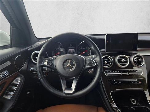 Certified 2018 Mercedes-Benz GLC 300 4MATIC image 16