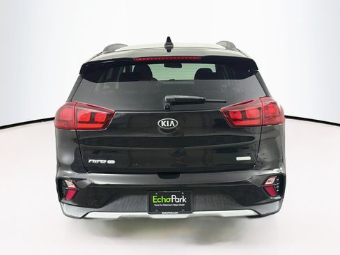 Used 2020 Kia Niro LX FWD image 7