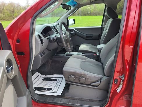 Used 2010 Nissan Xterra S image 11