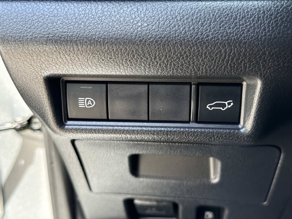 Used 2025 Toyota Grand Highlander FWD image 45