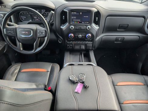 Used 2023 GMC Sierra 2500 AT4 w/ AT4 Preferred Package AWD/4WD image 34
