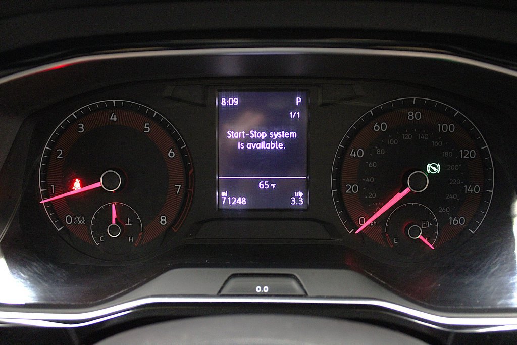 Used 2020 Volkswagen Jetta SE w/ SE Cold Weather Package FWD image 11