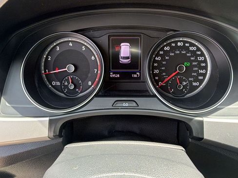 Used 2021 Volkswagen Atlas SE FWD image 19