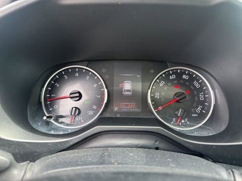 Used 2019 Toyota RAV4 XLE image 24