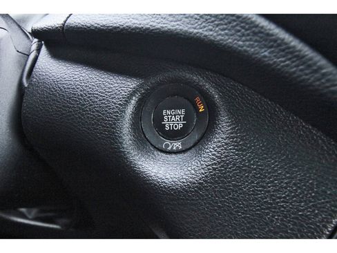 Used 2021 Jeep Cherokee Latitude Lux image 28