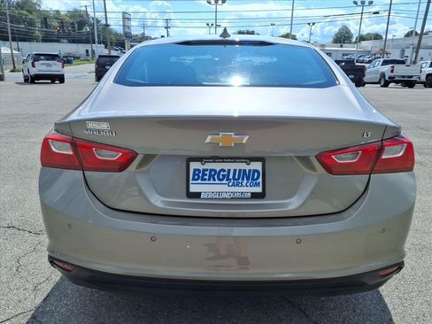 Used 2024 Chevrolet Malibu LT FWD image 5