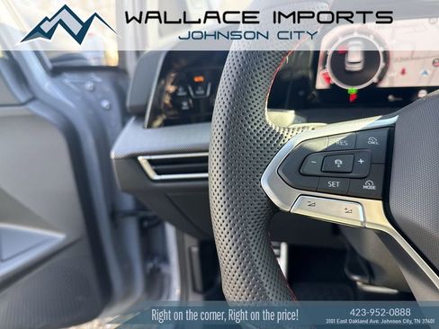 New 2026 Volkswagen GTI SE FWD image 20