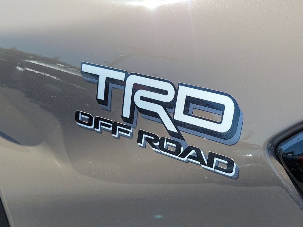 New 2026 Toyota Tacoma TRD Off-Road w/ TRD Off Road Upgrade Package AWD/4WD image 10