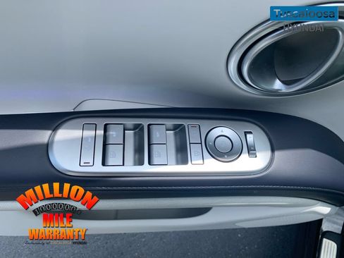 Used 2026 Hyundai Palisade Calligraphy AWD/4WD image 13