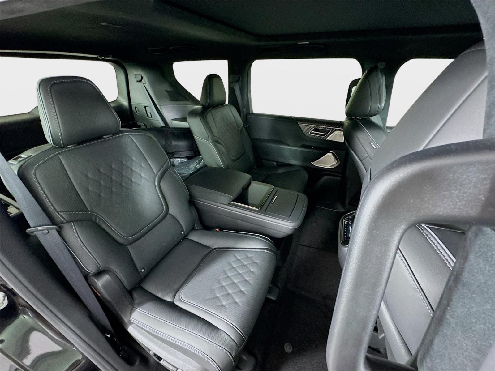 Used 2026 INFINITI QX80 Autograph w/ Premium Cargo Package AWD/4WD image 29