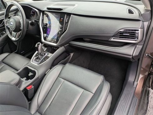Used 2022 Subaru Outback Limited XT image 32